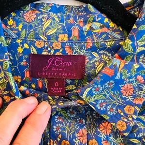 Women’s J Crew shirt, exclusively made with Liberty Fabric, fun print!